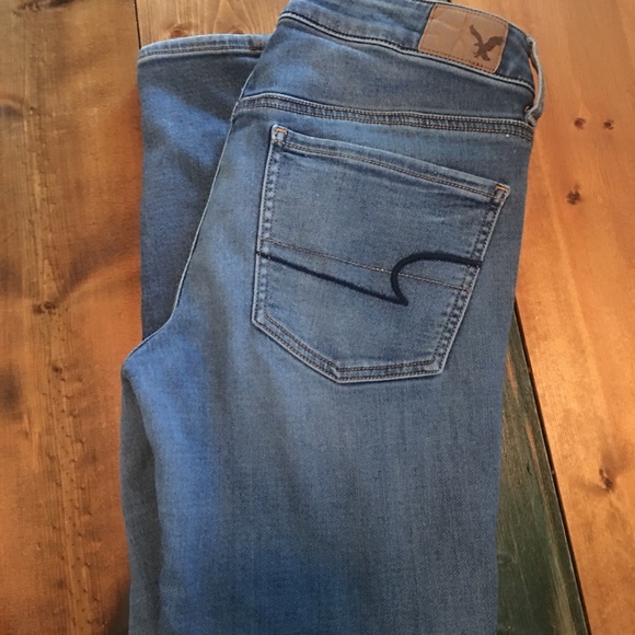 Jeans - Picture 2 of 3